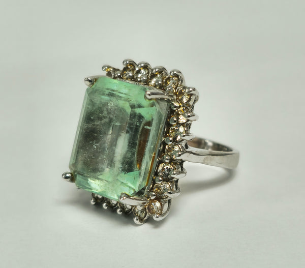 GIA Certified 100% Natural Colombian Emerald Diamond Ring